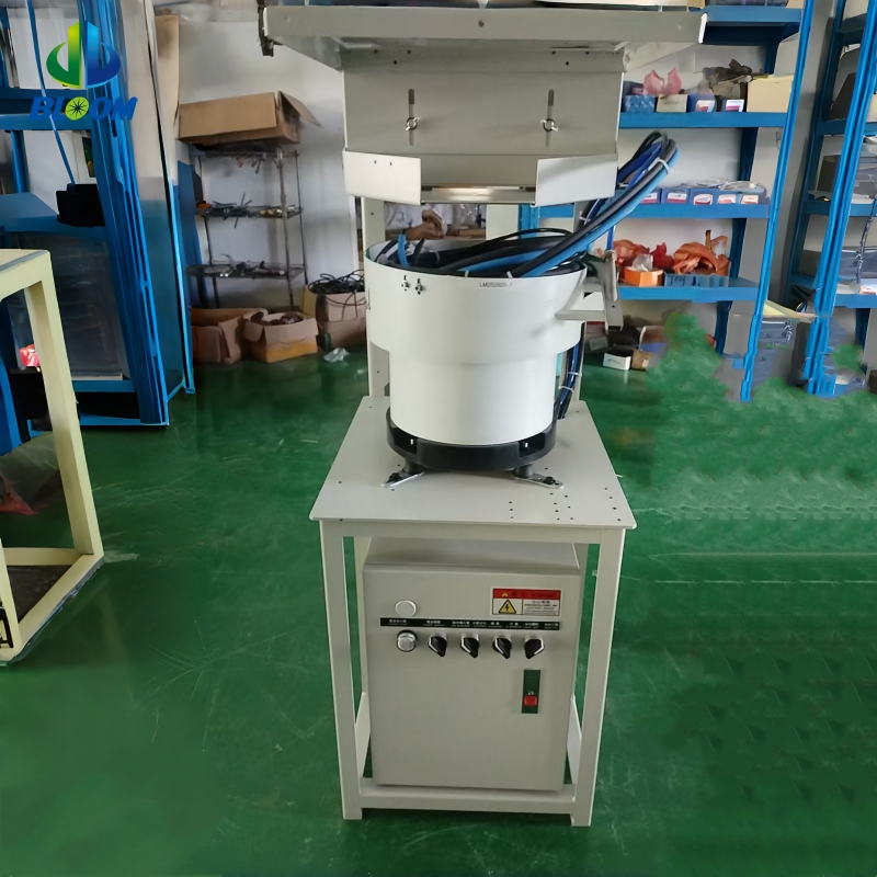Nut Feeding System for Resistance Welding (M4-M12) - Image 3